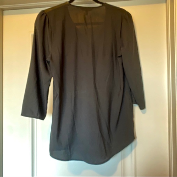 Express Top | Black - Picture 4 of 4